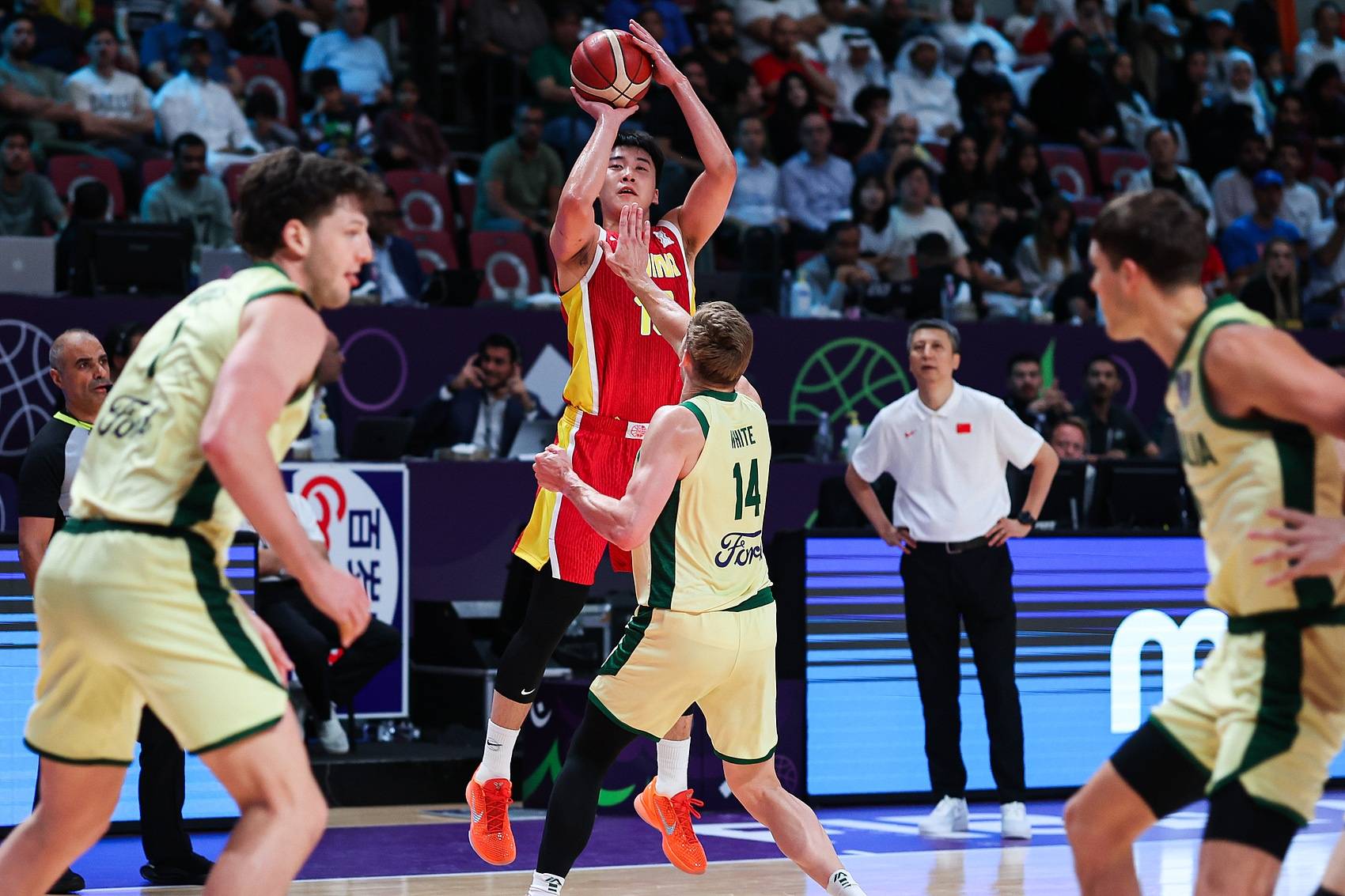 转会期突围战来临，罗马围绕CBA常规赛主帅复盘，媒体盛赞，纪律约束更严格的简单介绍