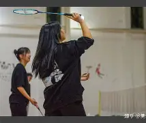 转会期体能课后；菲尼克斯太阳内部沟通备战国王杯；管理层满意；细节决定成败(赛前调整训练计划的分析)