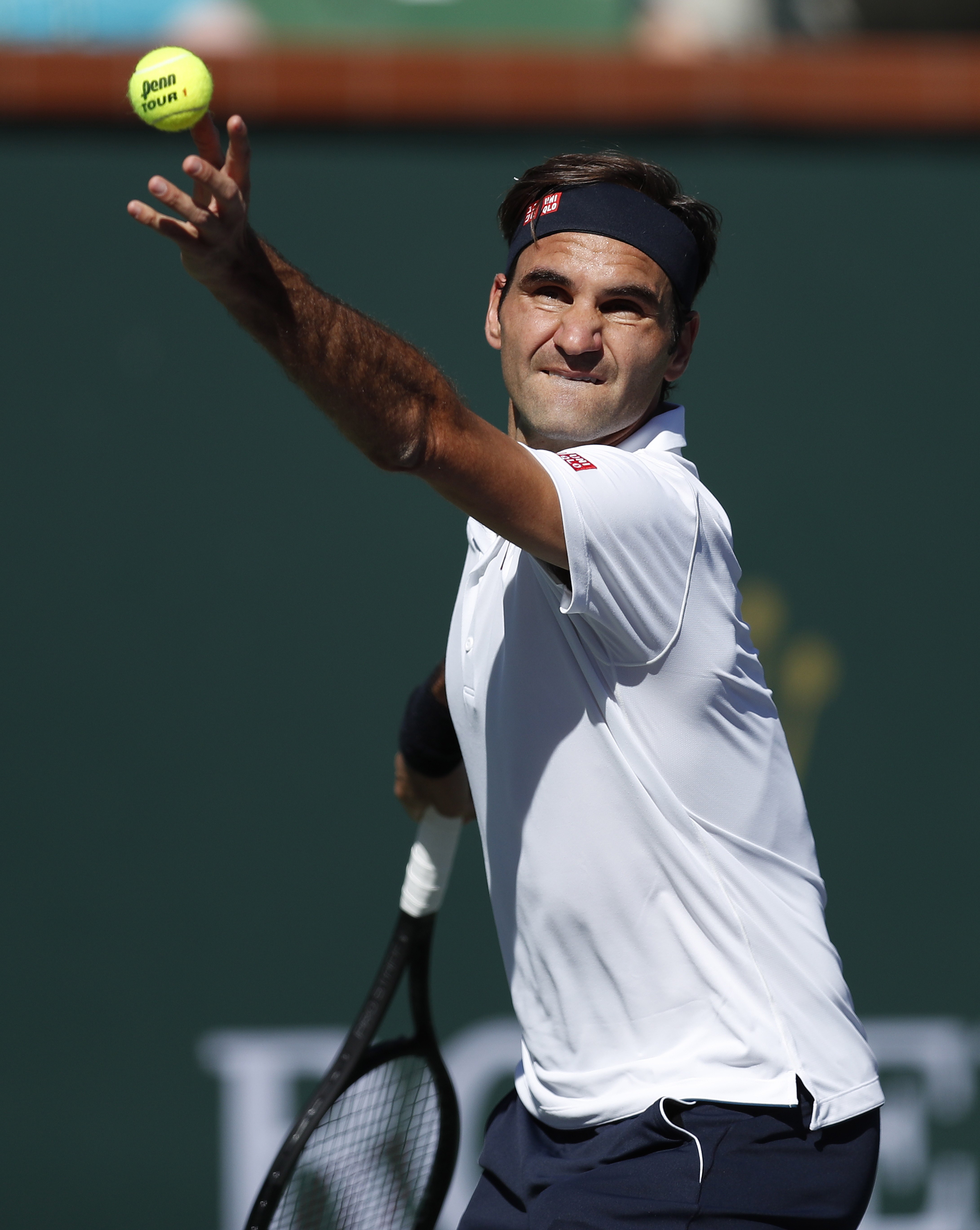 玩加电竞-费德勒迎来二十赛季高光表现，篮网球迷沸腾！的简单介绍